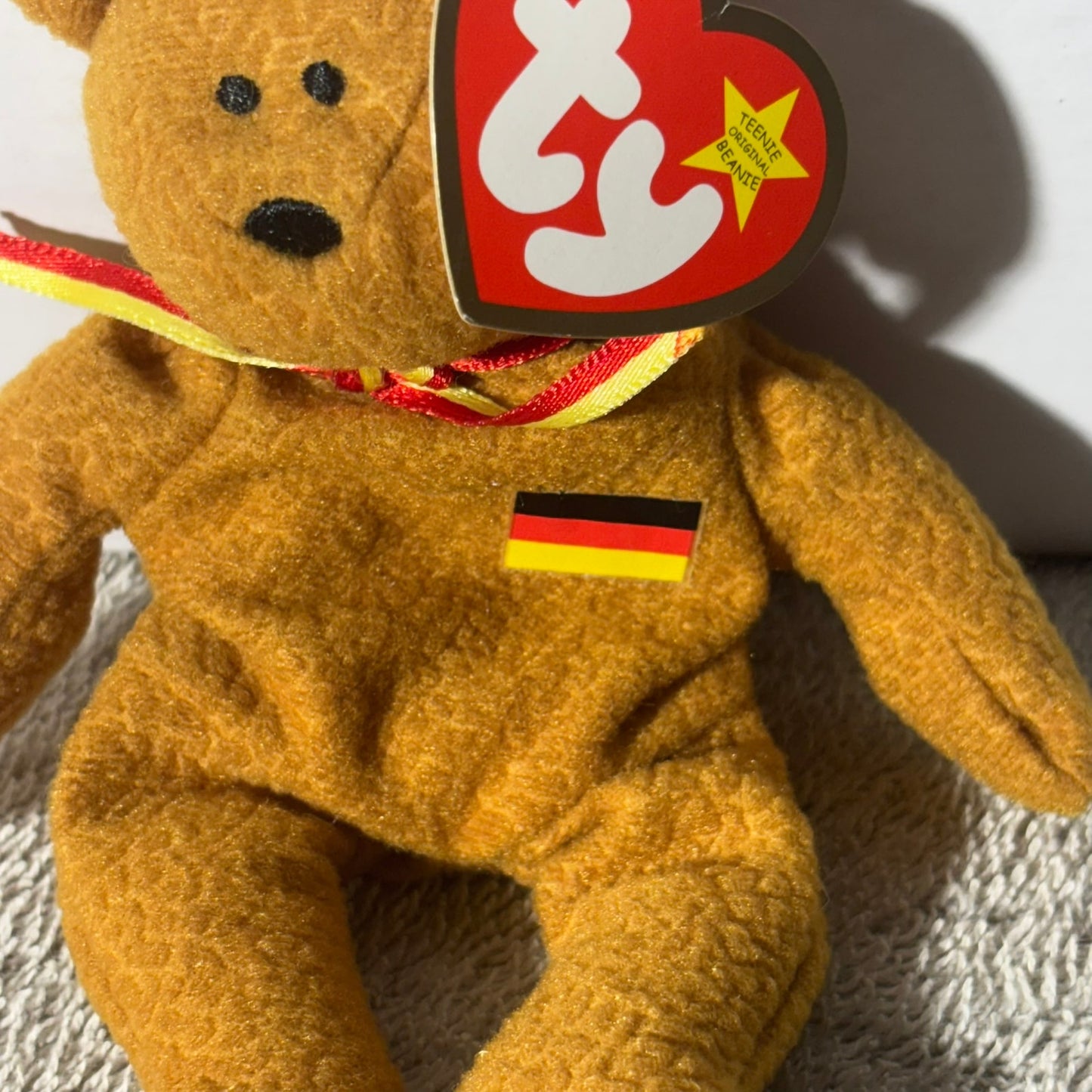 Germania The Bear - Plushie