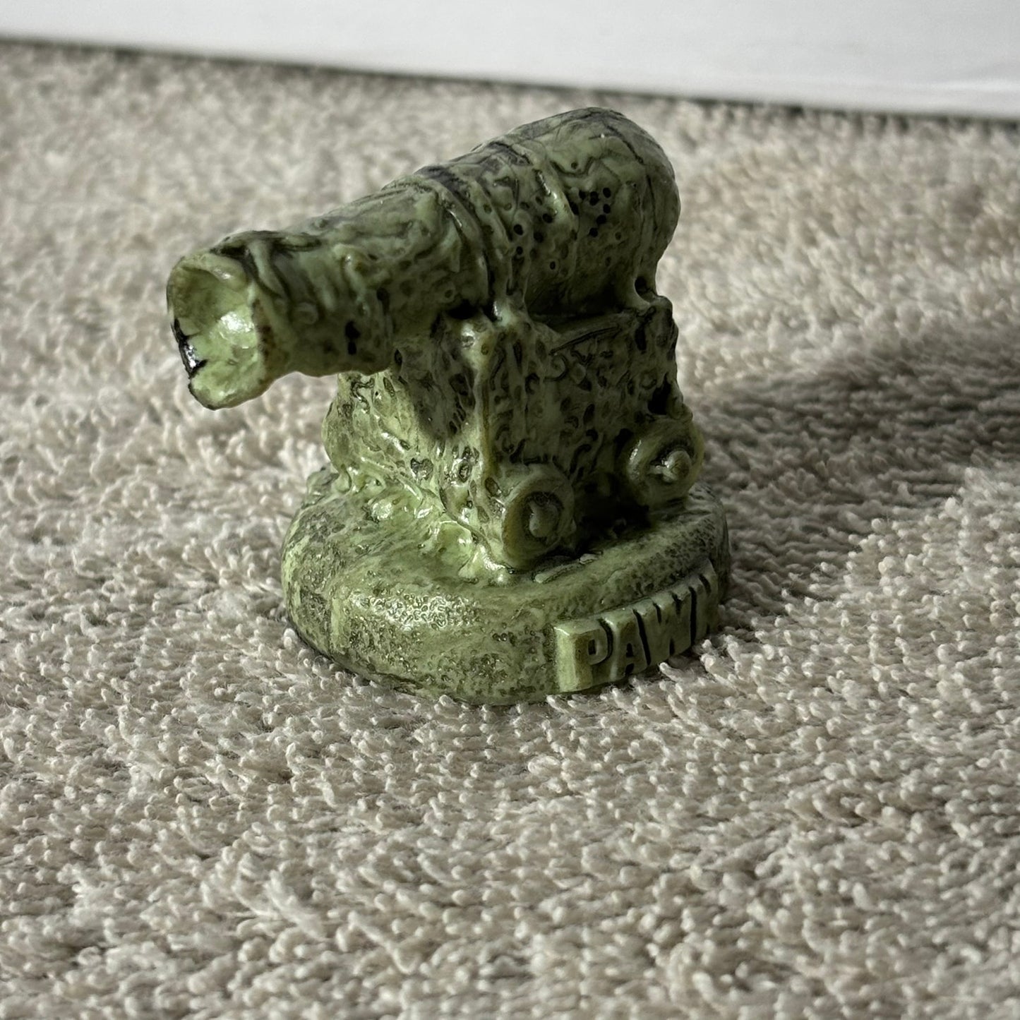 Pirates Of The Caribbean Pawn - Toy