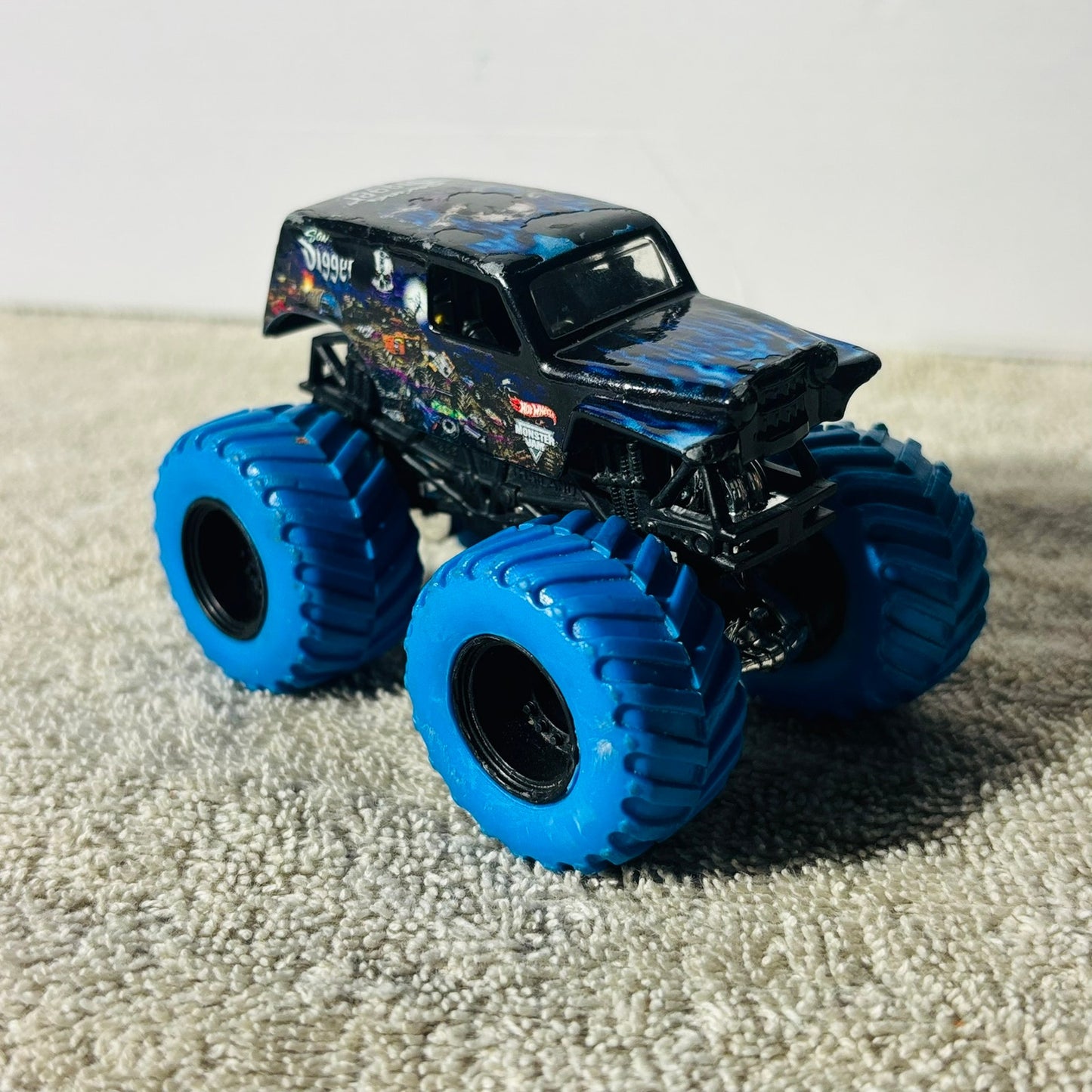 Digger Monster Truck - Toy