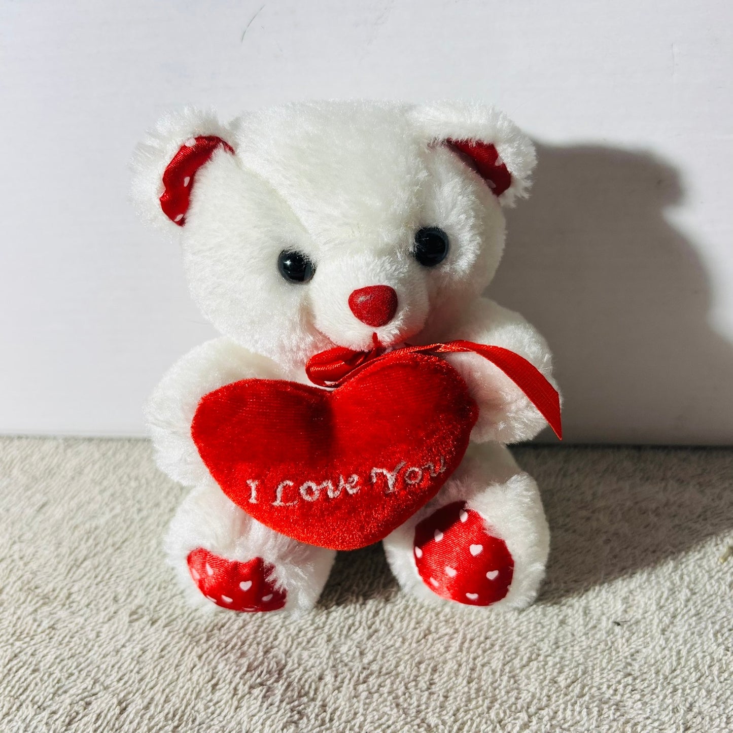 Love Bear - Plushie