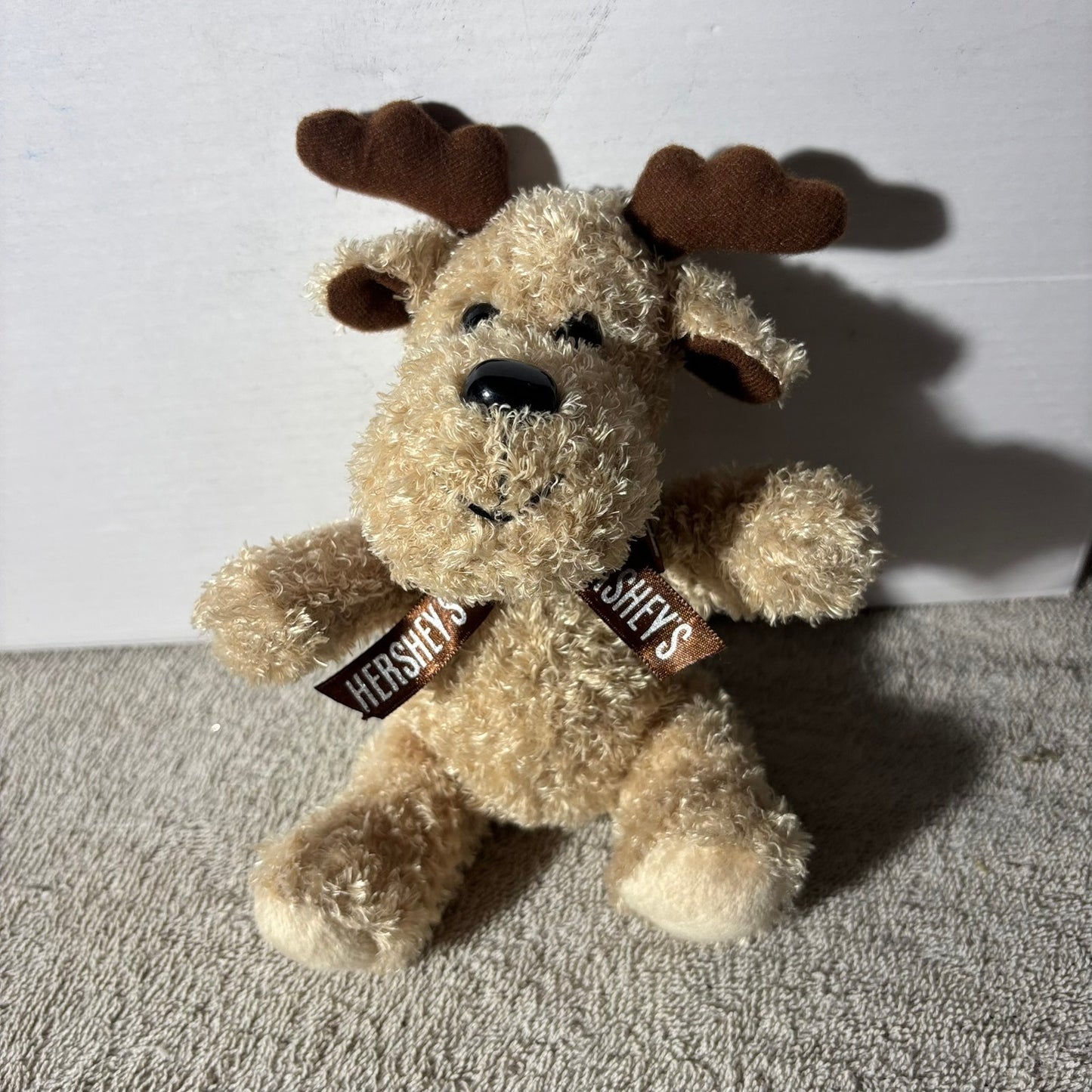 Galerie Deer - Plushie