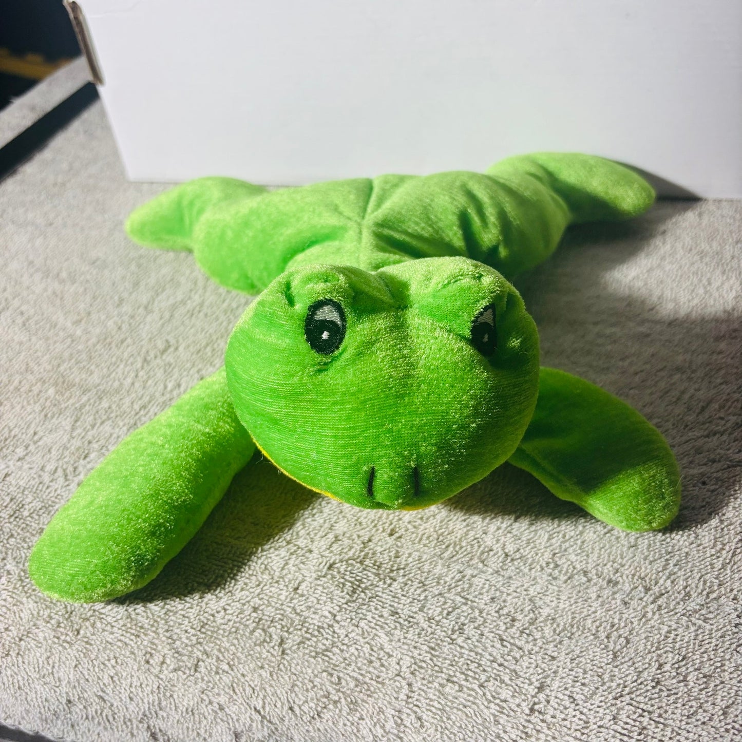 Green Frog - Plushie