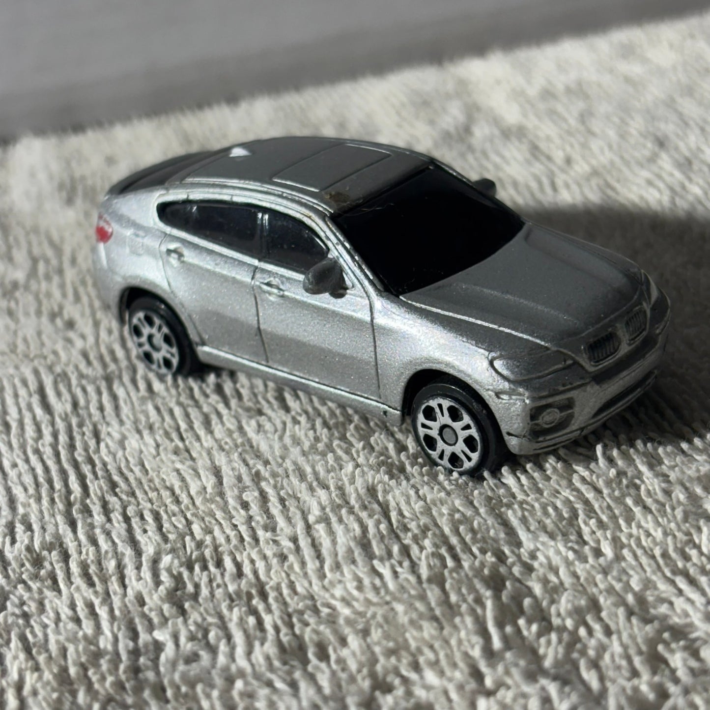 BMW SUV - Toy