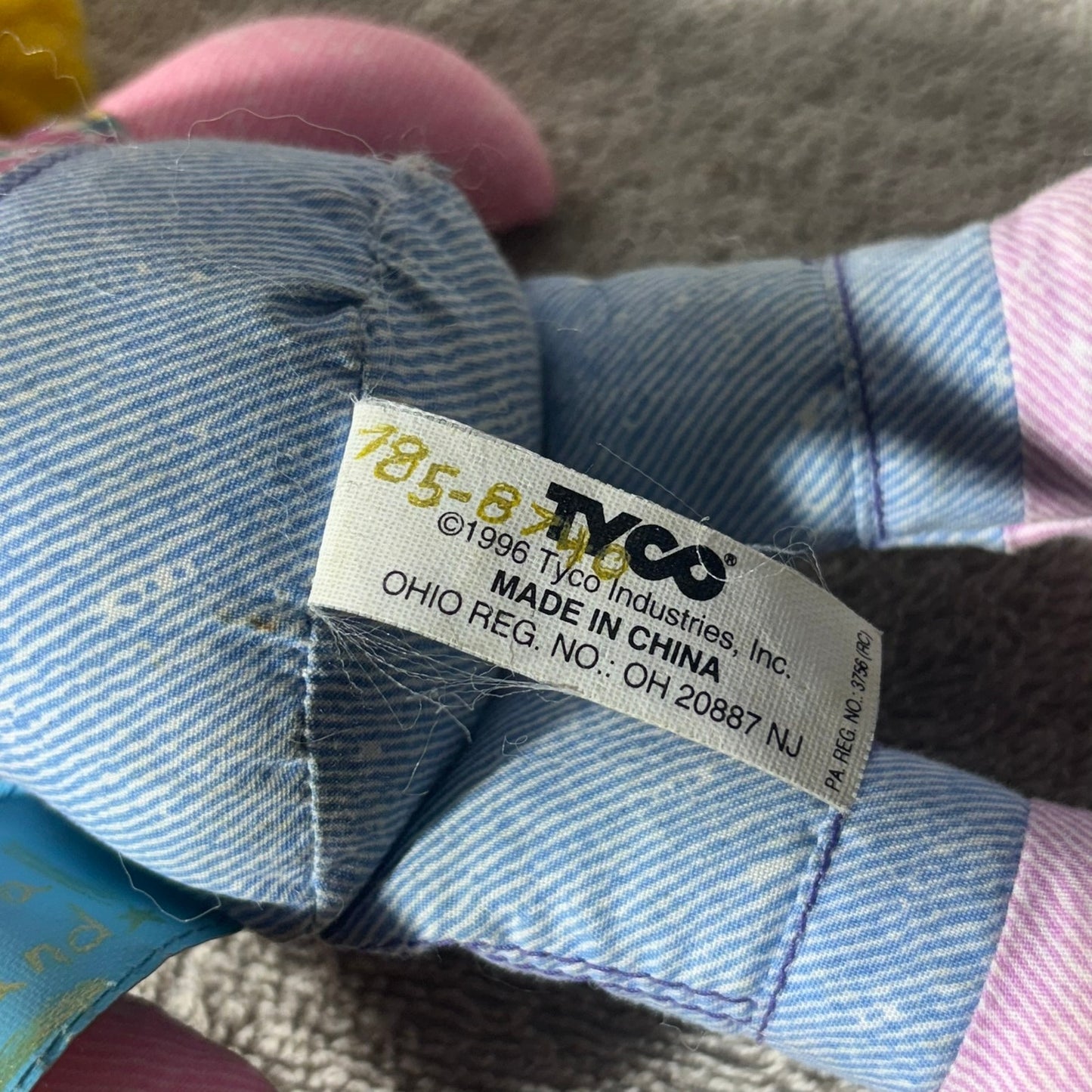 Tyoo Vintage Doll - Plushie