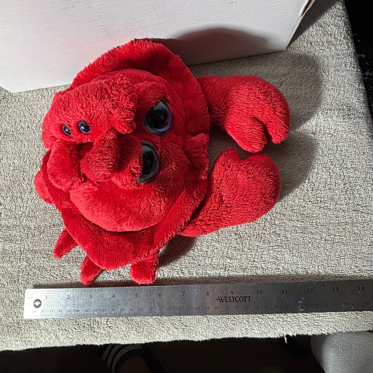 Red Lobster - Plushie