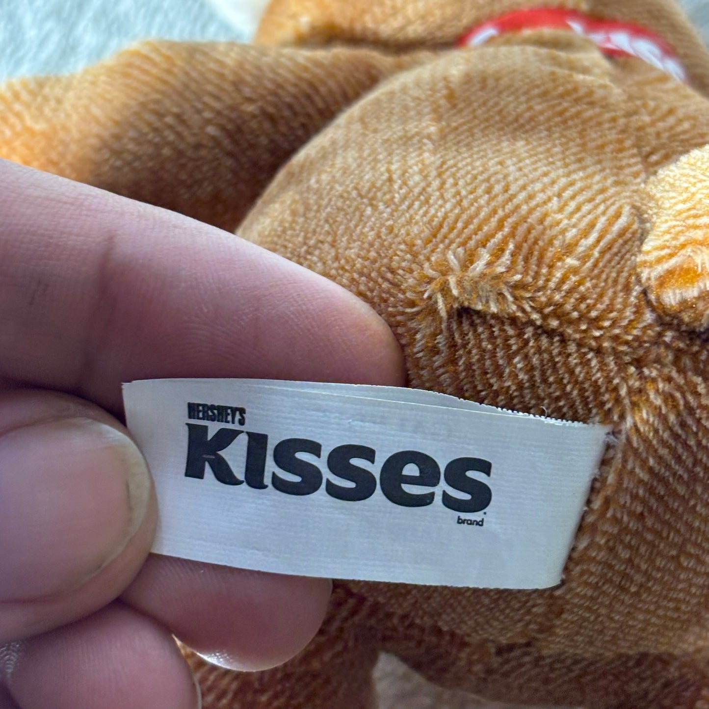 Kisses Bear - Plushie