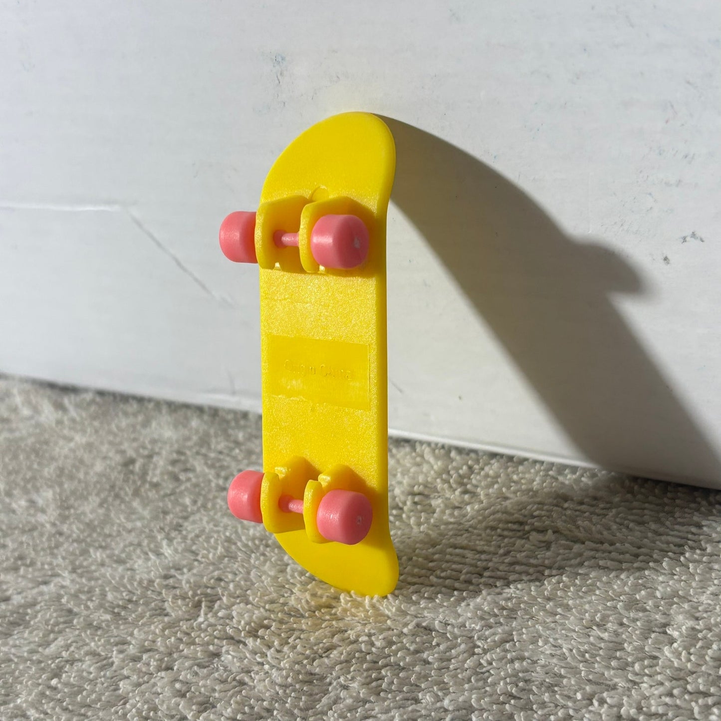Finger Skateboard - Toy