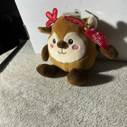 Holiday Deer - Plushie