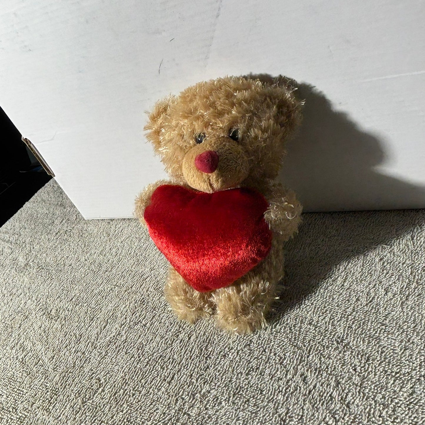 Loving Bear - Plushie