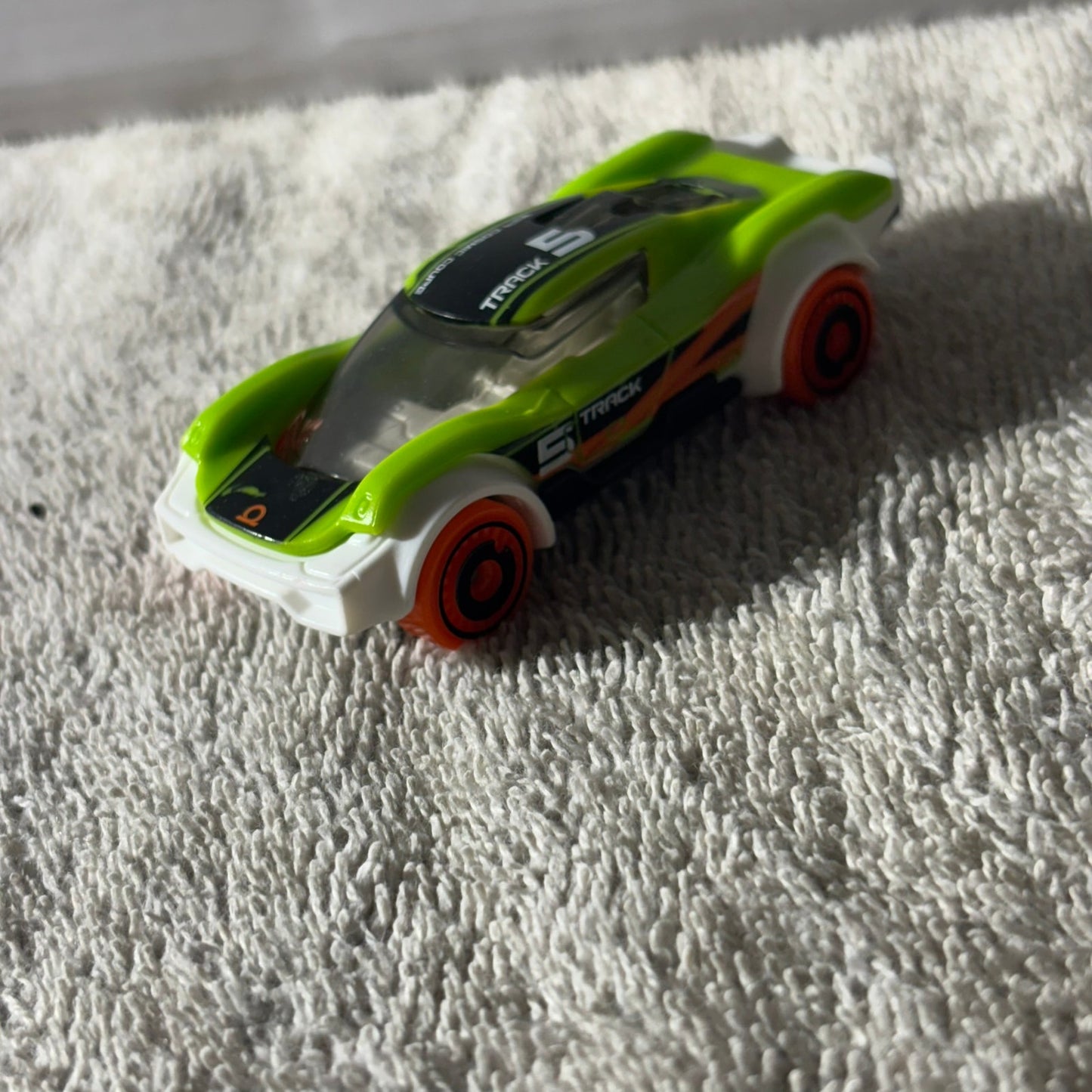 Track 5 Hot Wheels Car - Toy