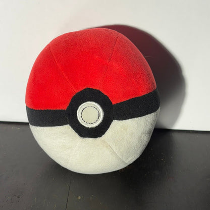 Pokémon Ball - Plushie