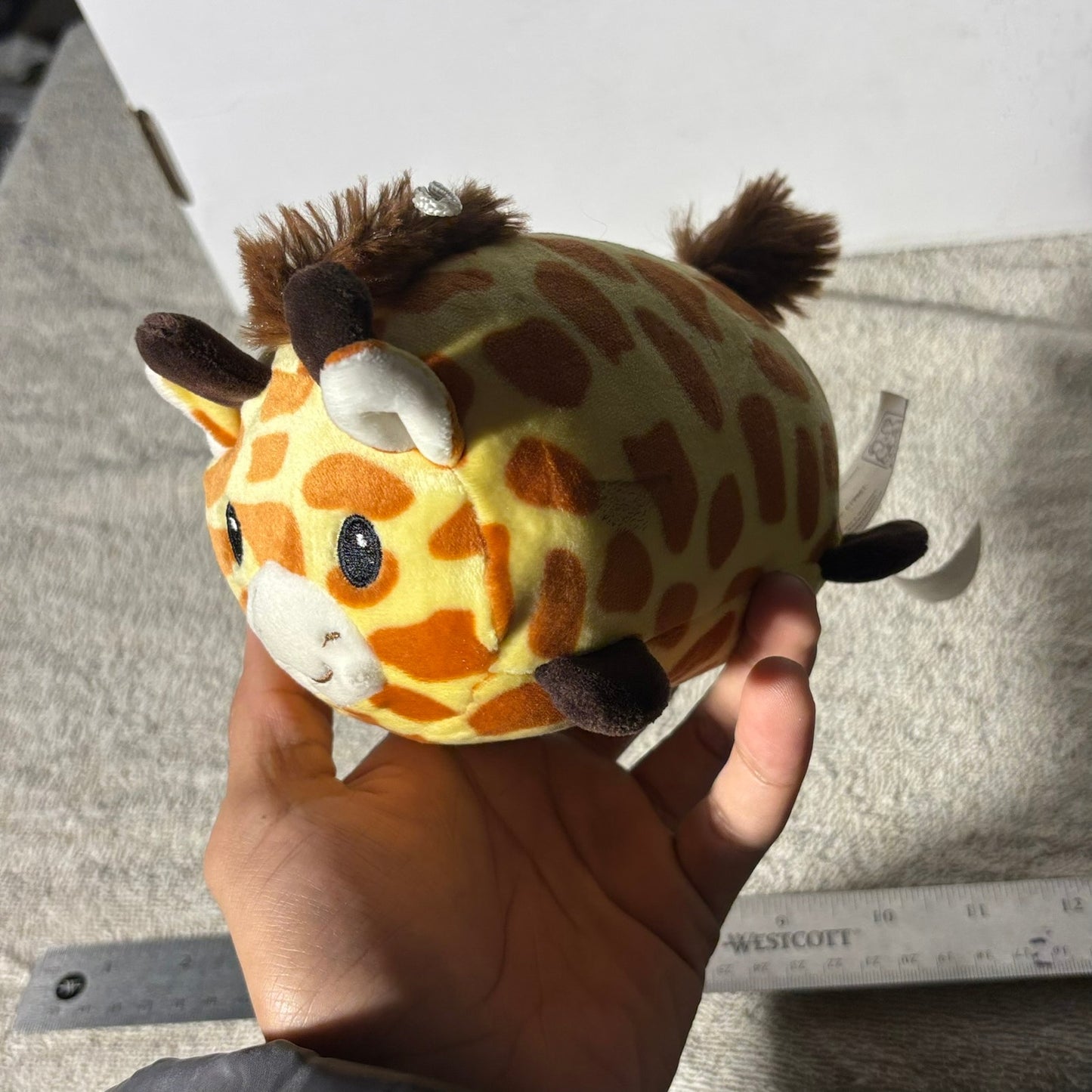 Fiesta Giraffe - Plushie