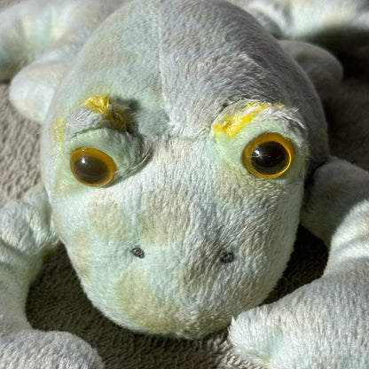 Fade Green Frog - Plushie
