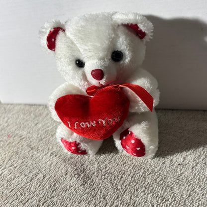 Love Bear - Plushie