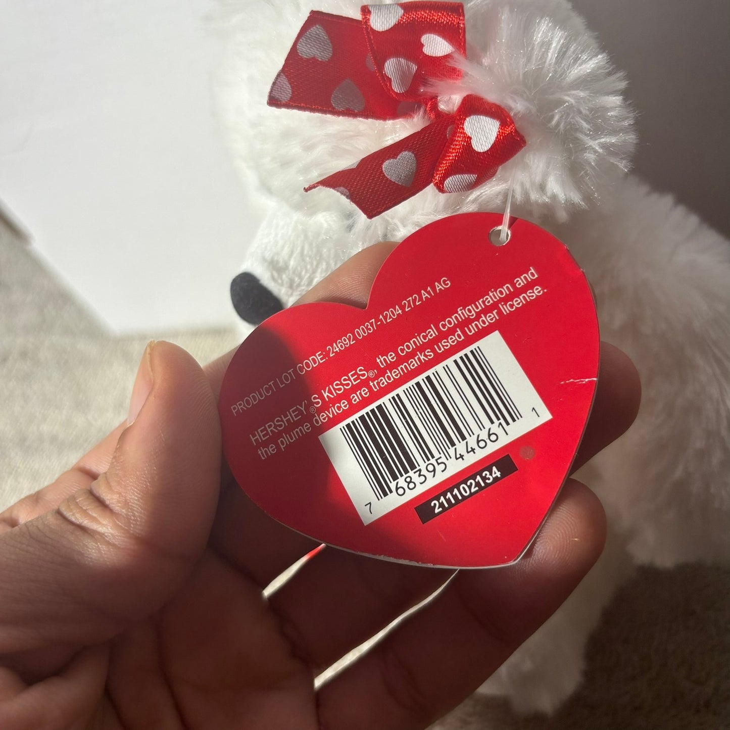 Kisses Bear - Plushie