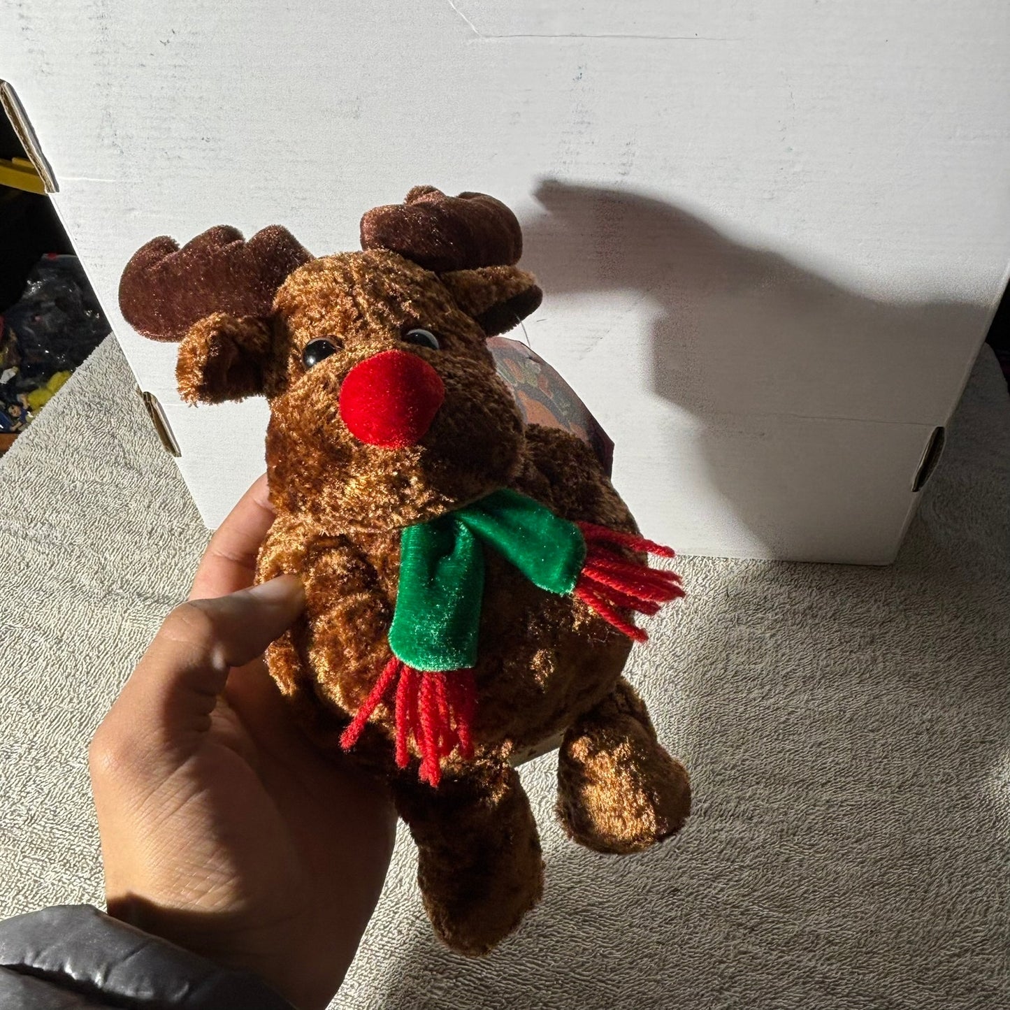 Kuddle Me Toys - Plushie