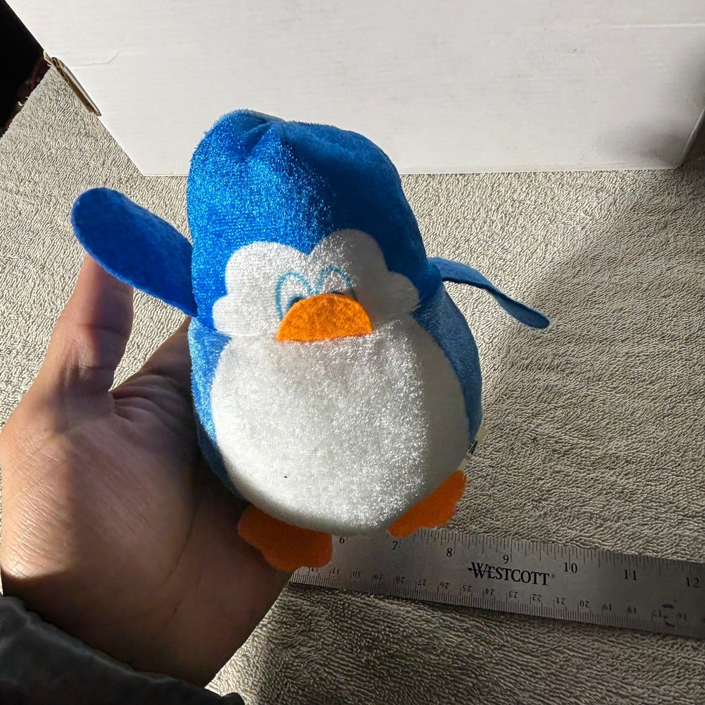 Goffa Penguin - Plushie