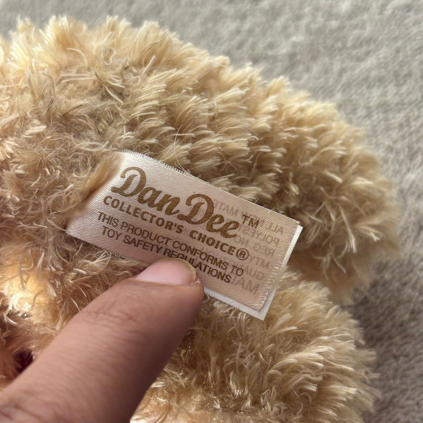 Loving Bear - Plushie