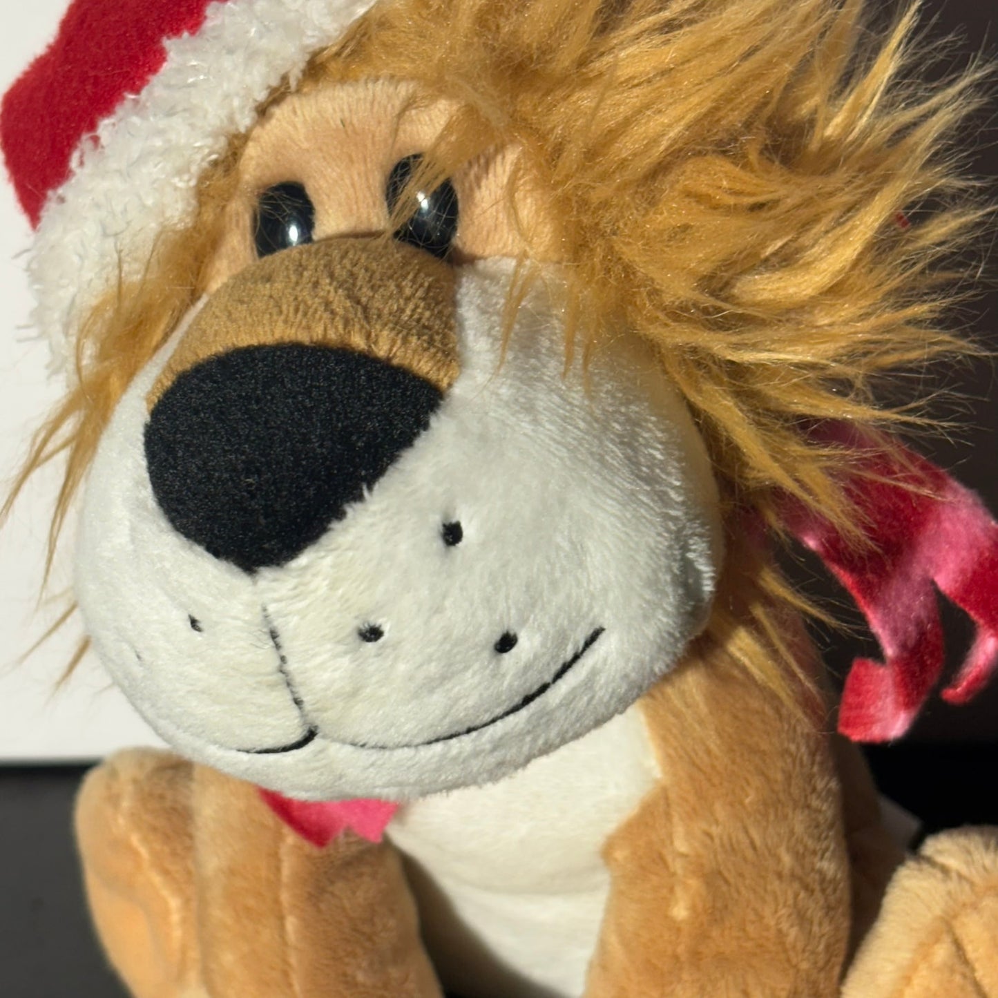 Christmas Lion - Plushie