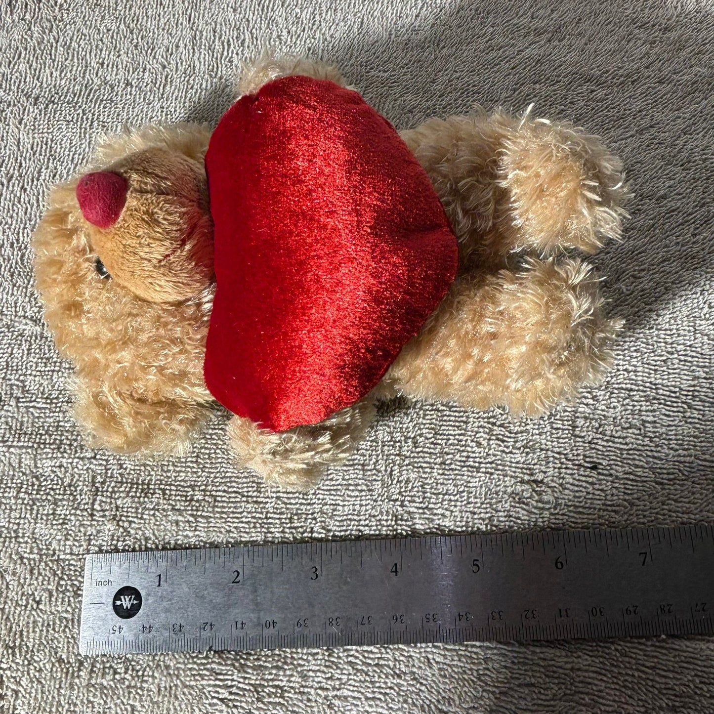 Loving Bear - Plushie