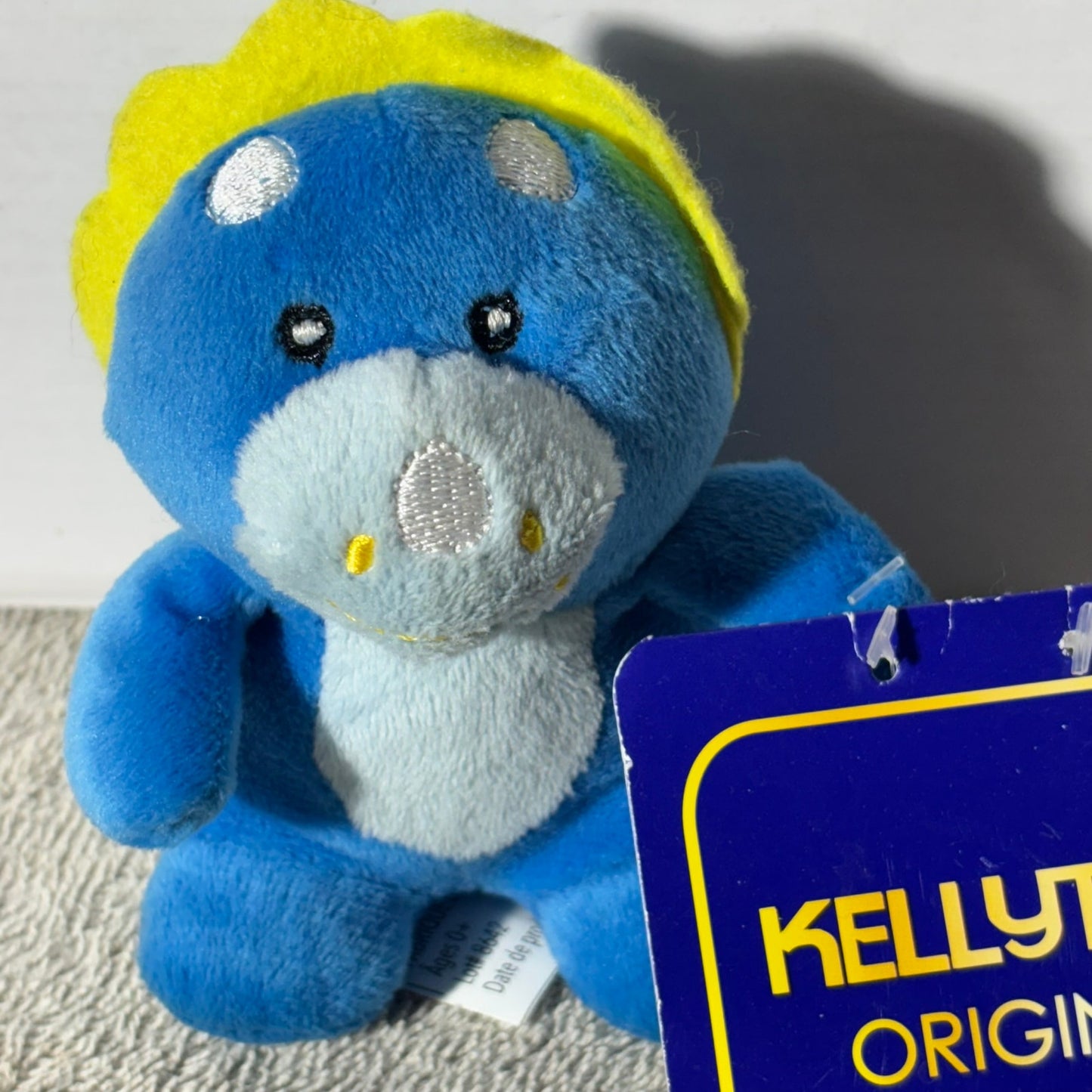 Kelly Toy - Plushie