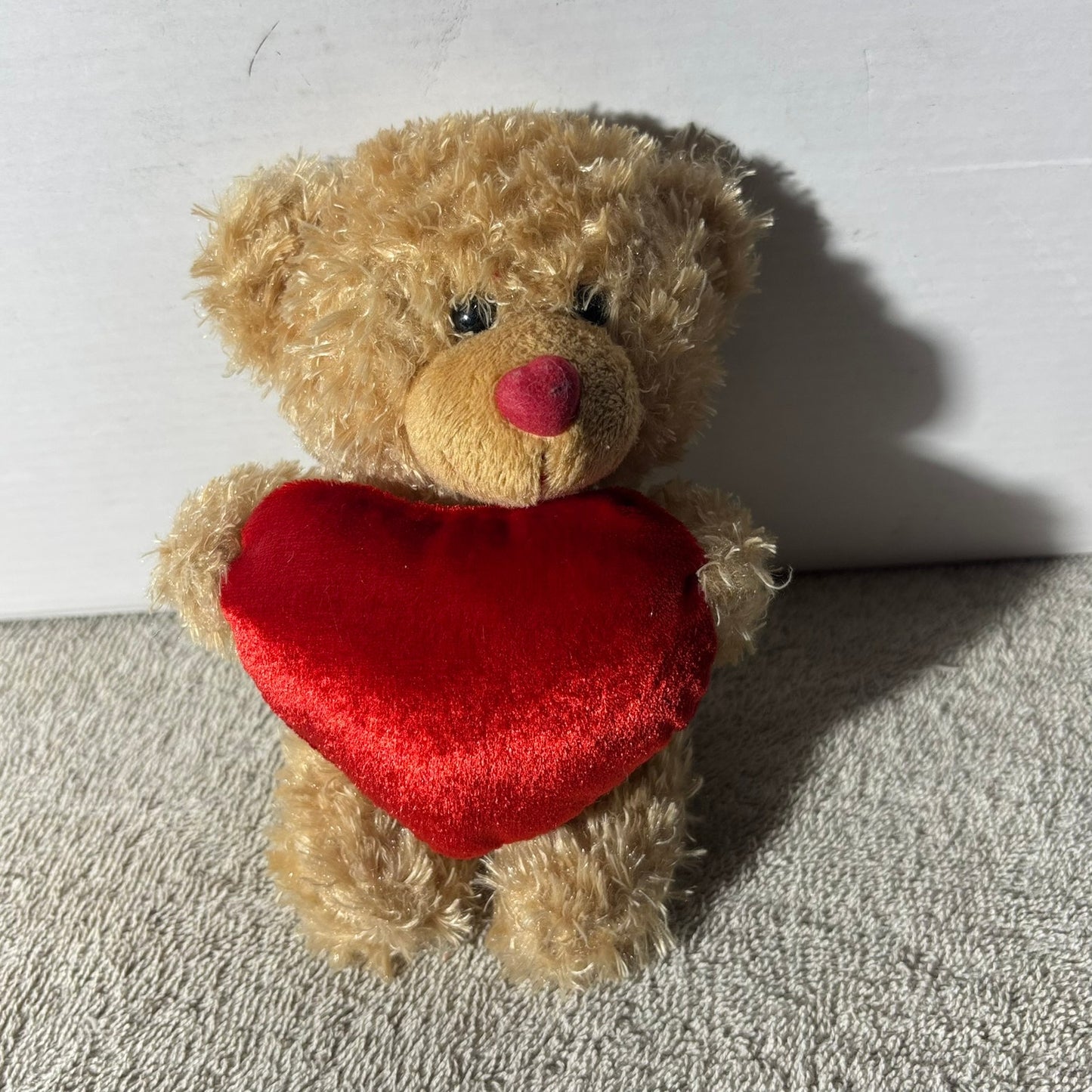 Loving Bear - Plushie