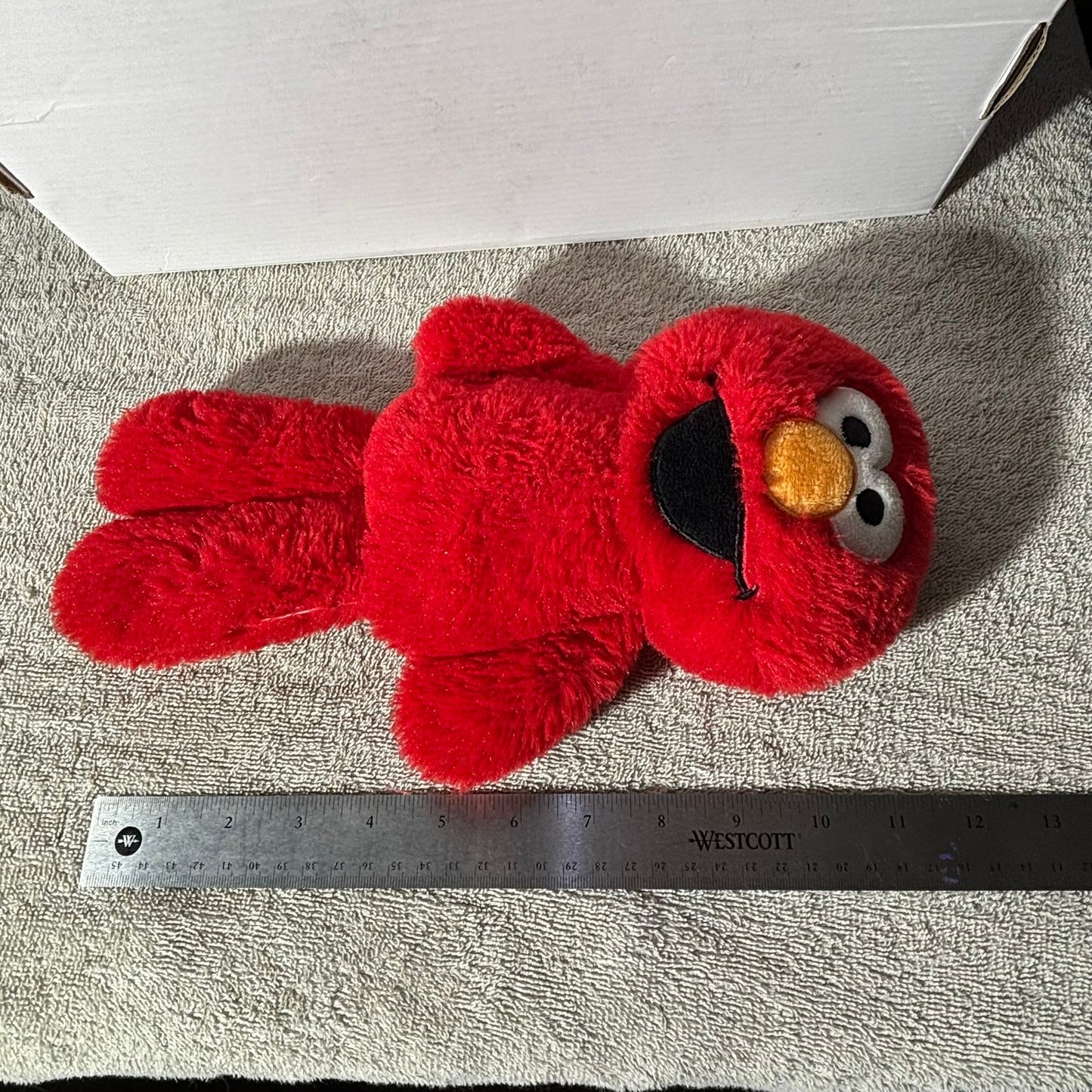 Elmo - Plushie