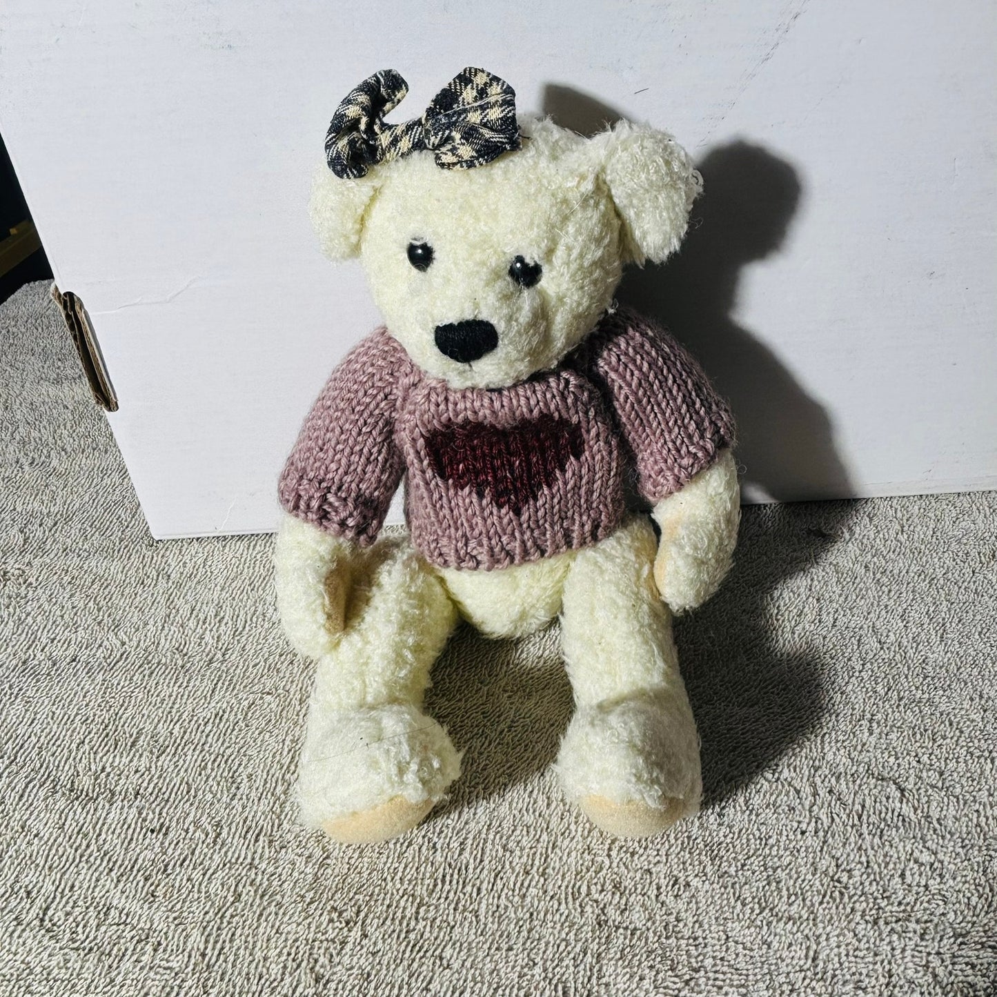 White Love Bear - Plushie