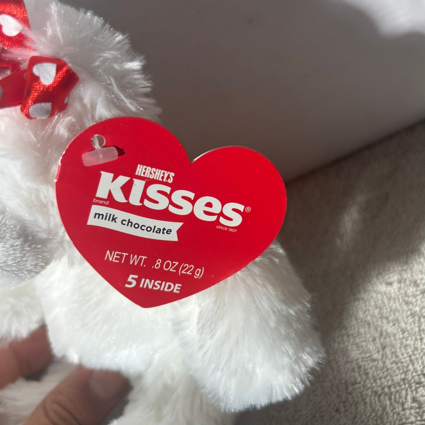 Kisses Bear - Plushie