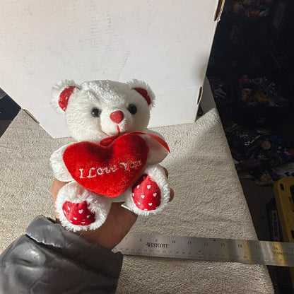 Love Bear - Plushie