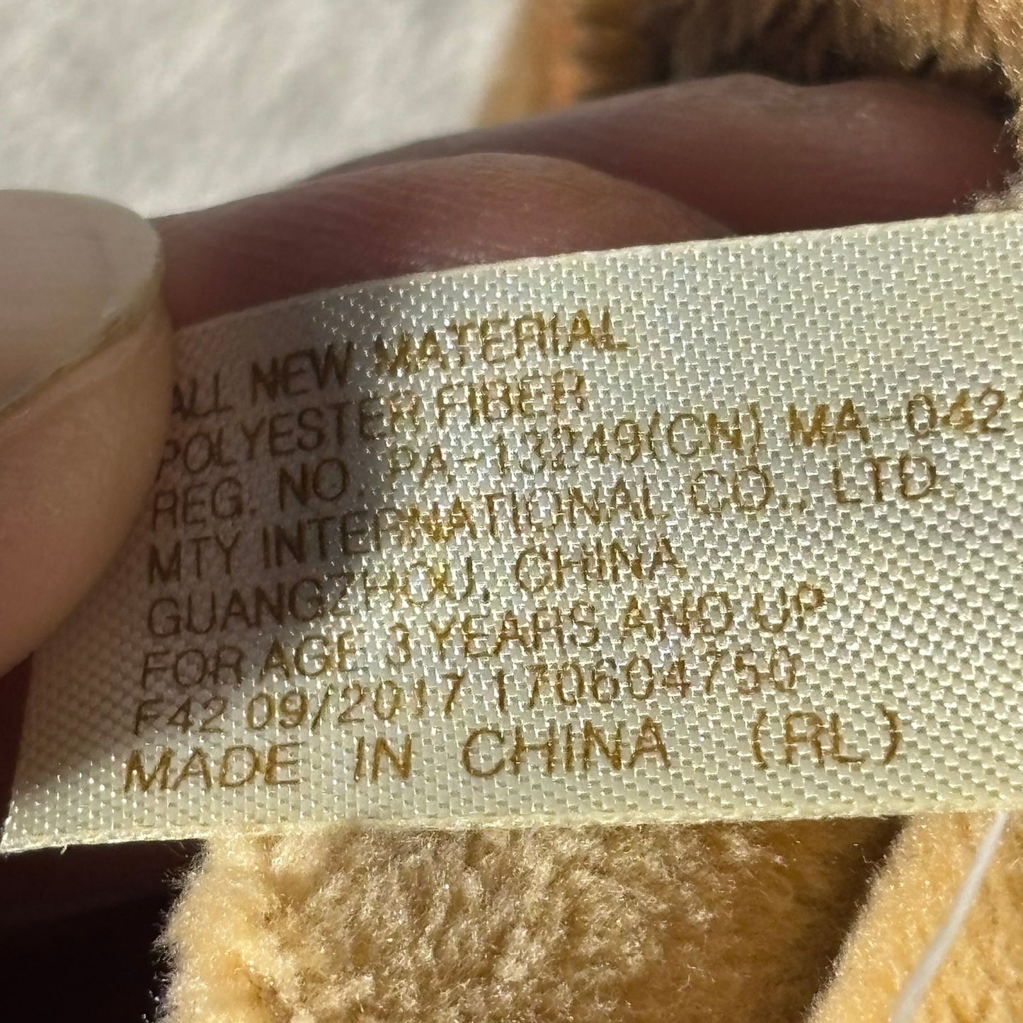 Dan Dee Bunny - Plushie