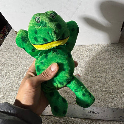 Green Frog - Plushie