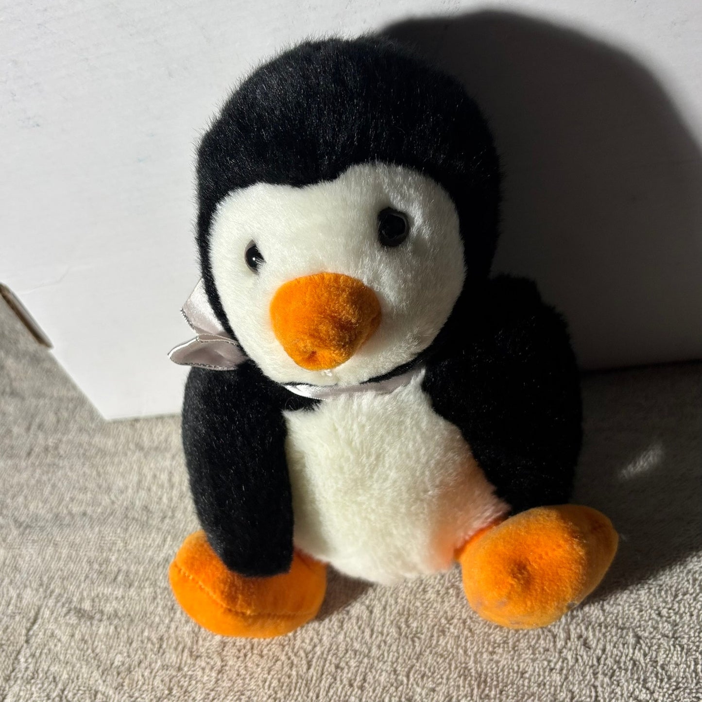 Shinning Stars Penguin - Plushie