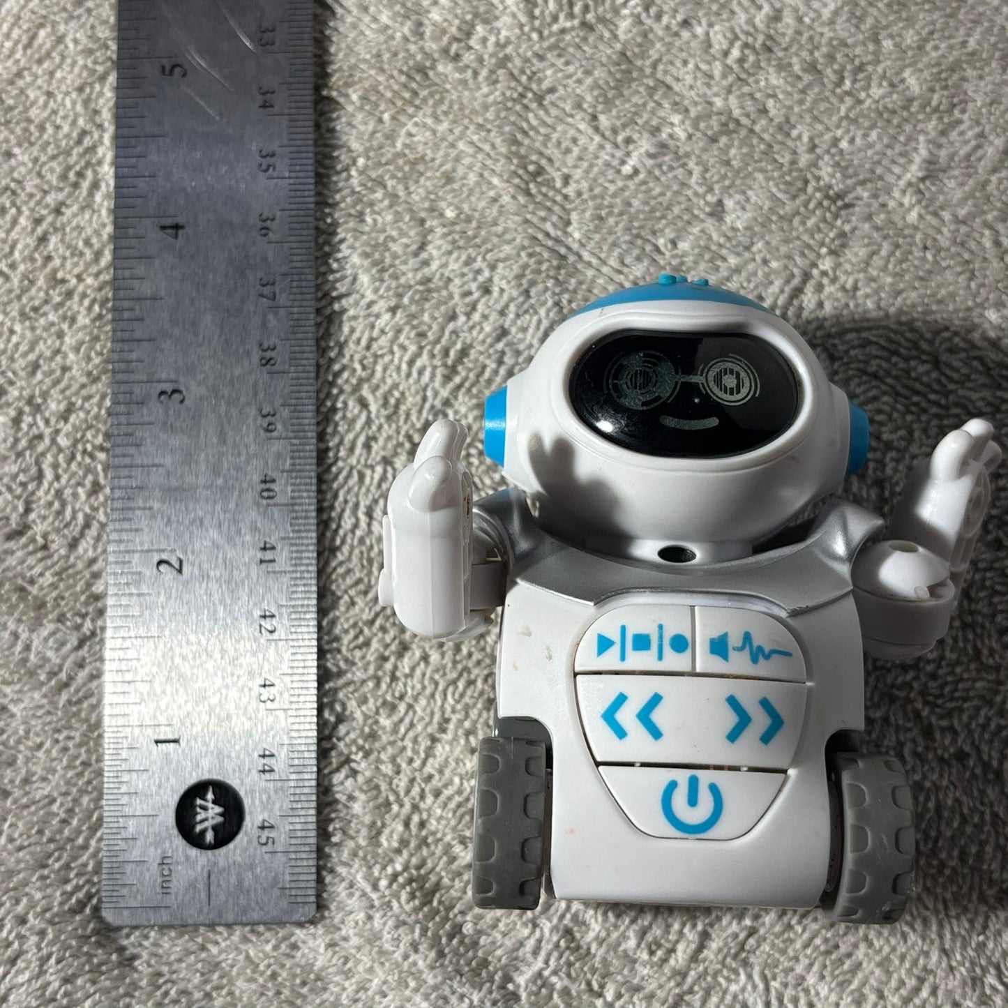 Robot  - Toy