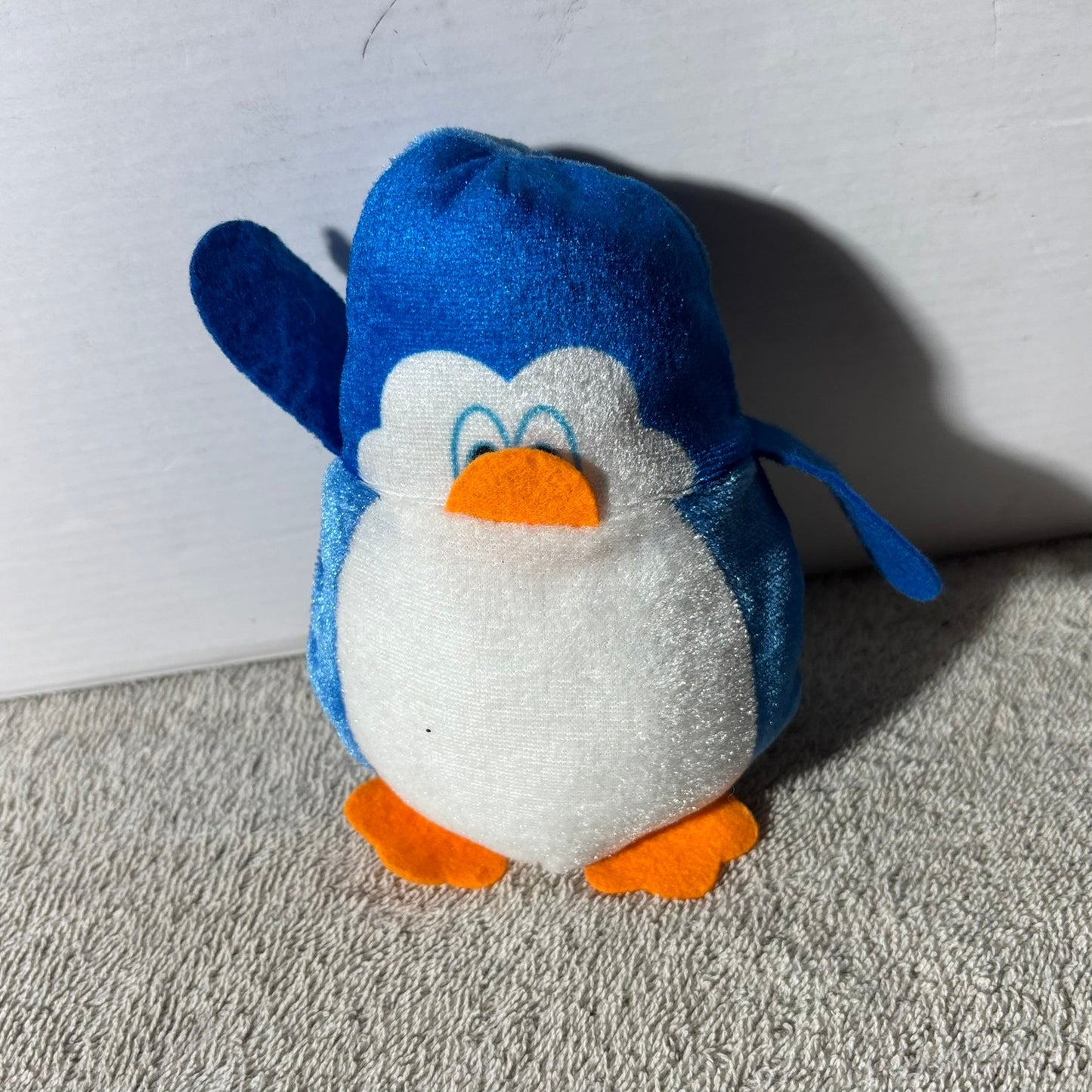 Goffa Penguin - Plushie