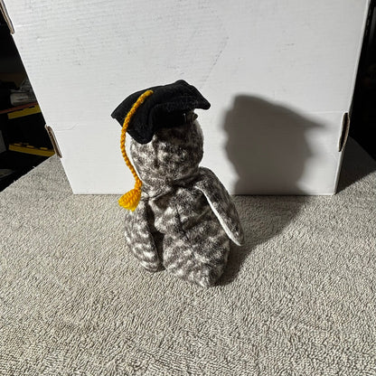 Graduating Owl - Plushie