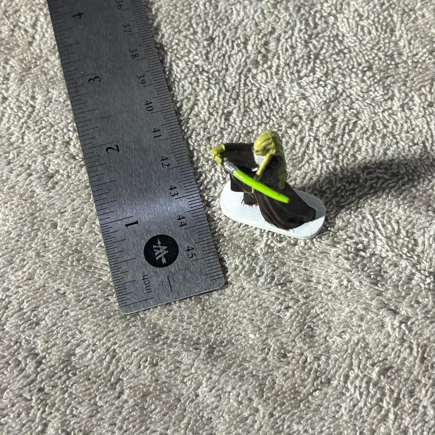 Mini Star Wars Character - Toy