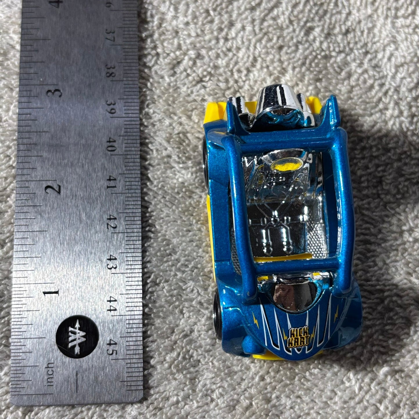 Hot Wheels Kick Kart - Toy