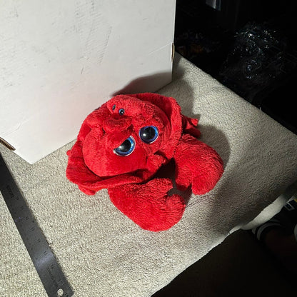 Red Lobster - Plushie