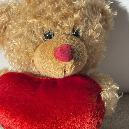 Loving Bear - Plushie