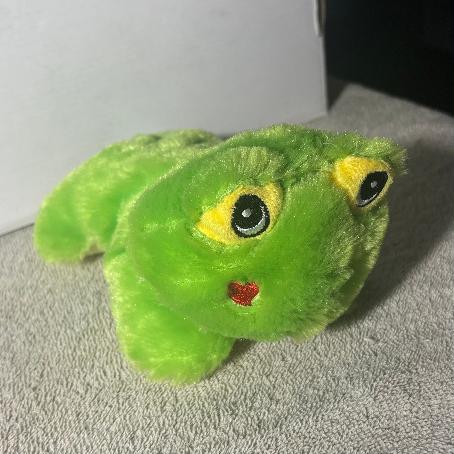 Chill Frog- Plushie