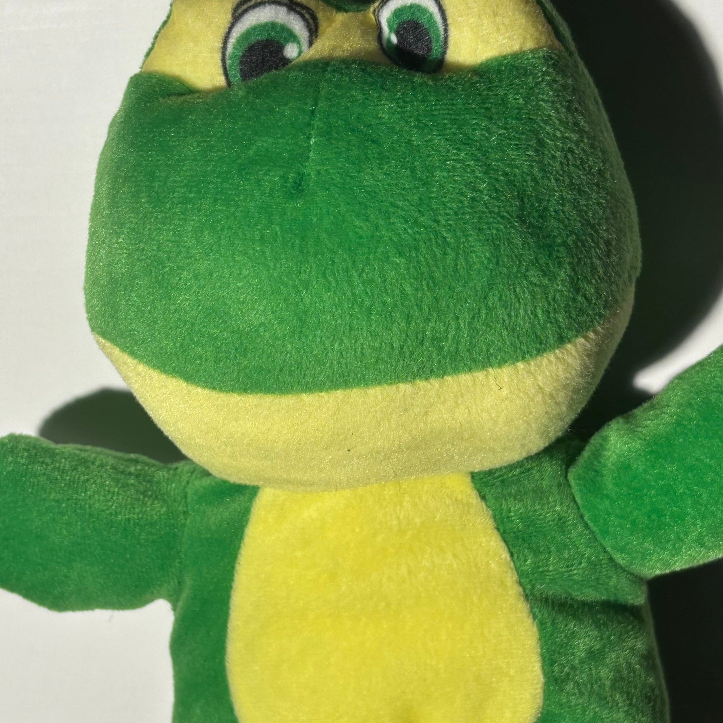 Cute Frog - Plushie