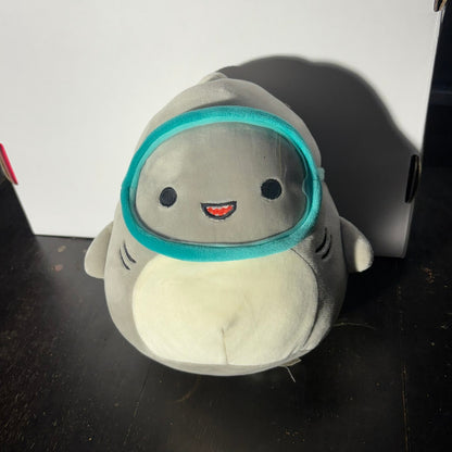 Squishmallow Shark - Plushie