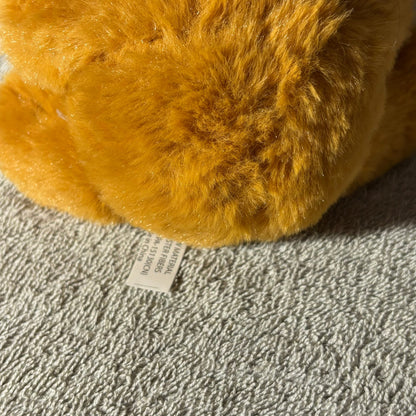 Hug Lion- Plushie