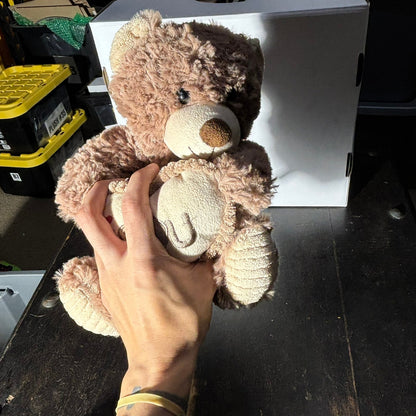 Linzy Bear - Plushie