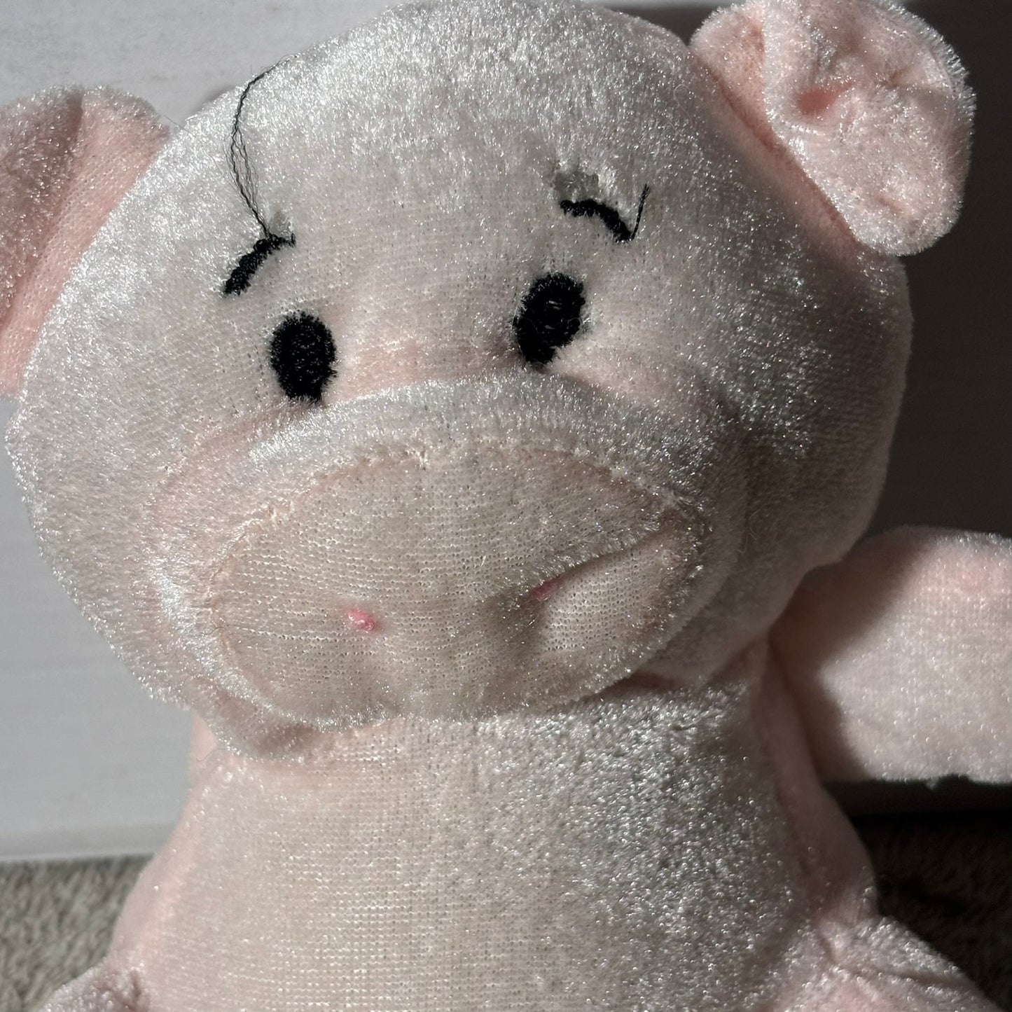 Kelly Toy - Plushie