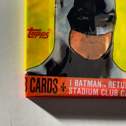 Topps Batman Returns - Trading Card Pack