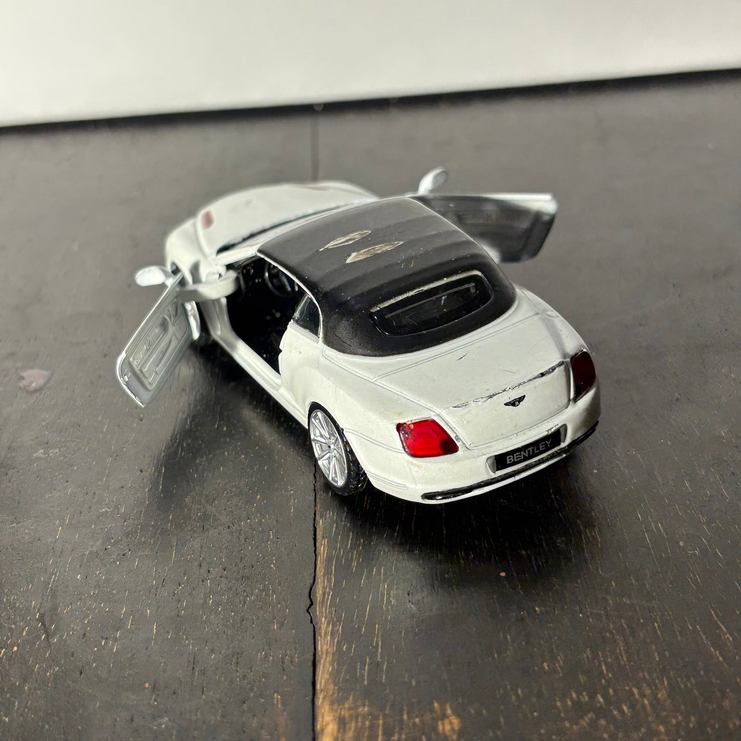 Luxury Car - Toy