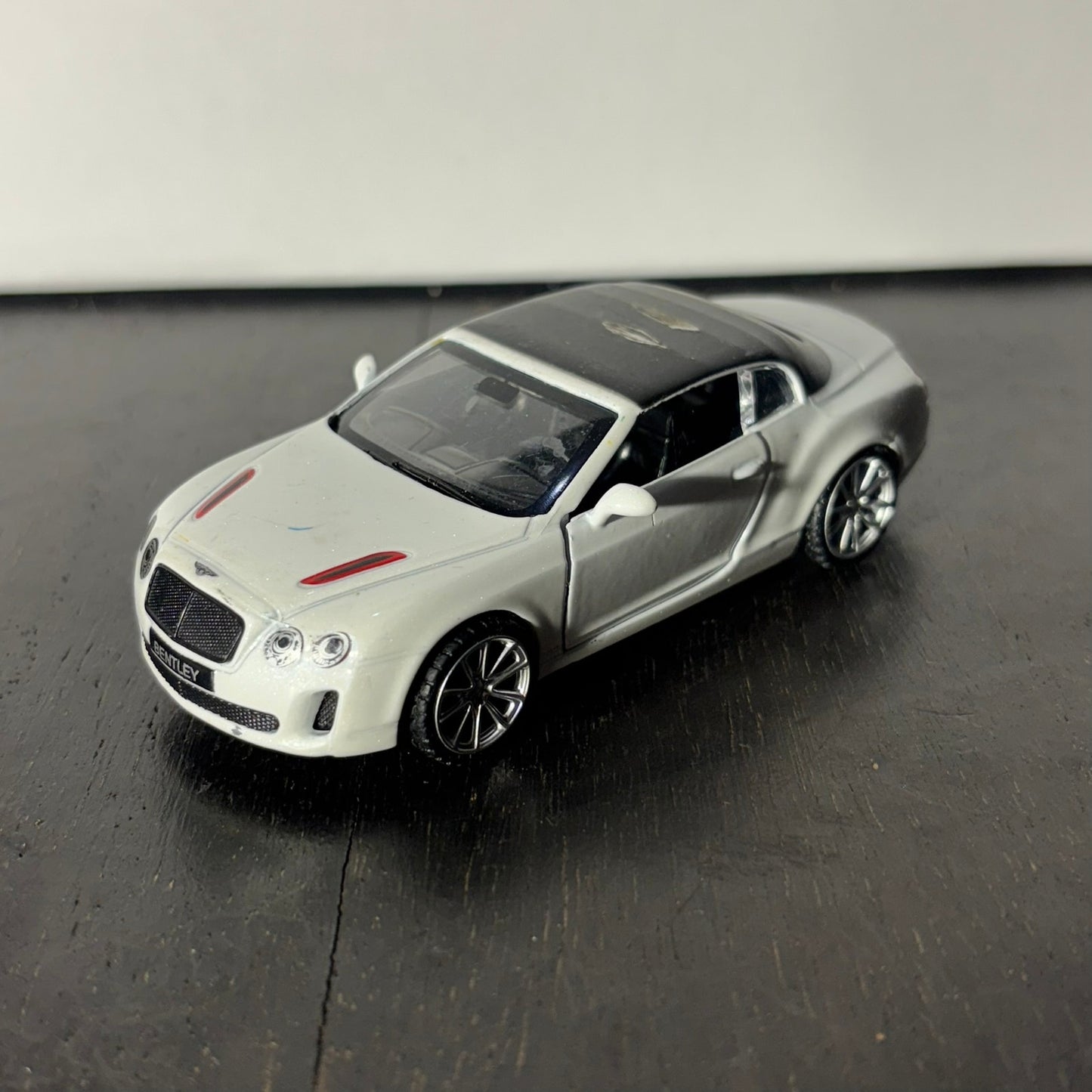 Luxury Car - Toy