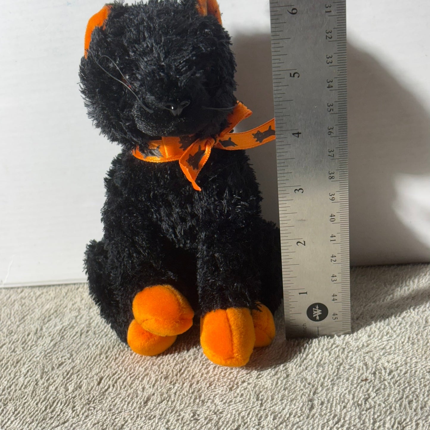 Fraidy Cat - Plushie